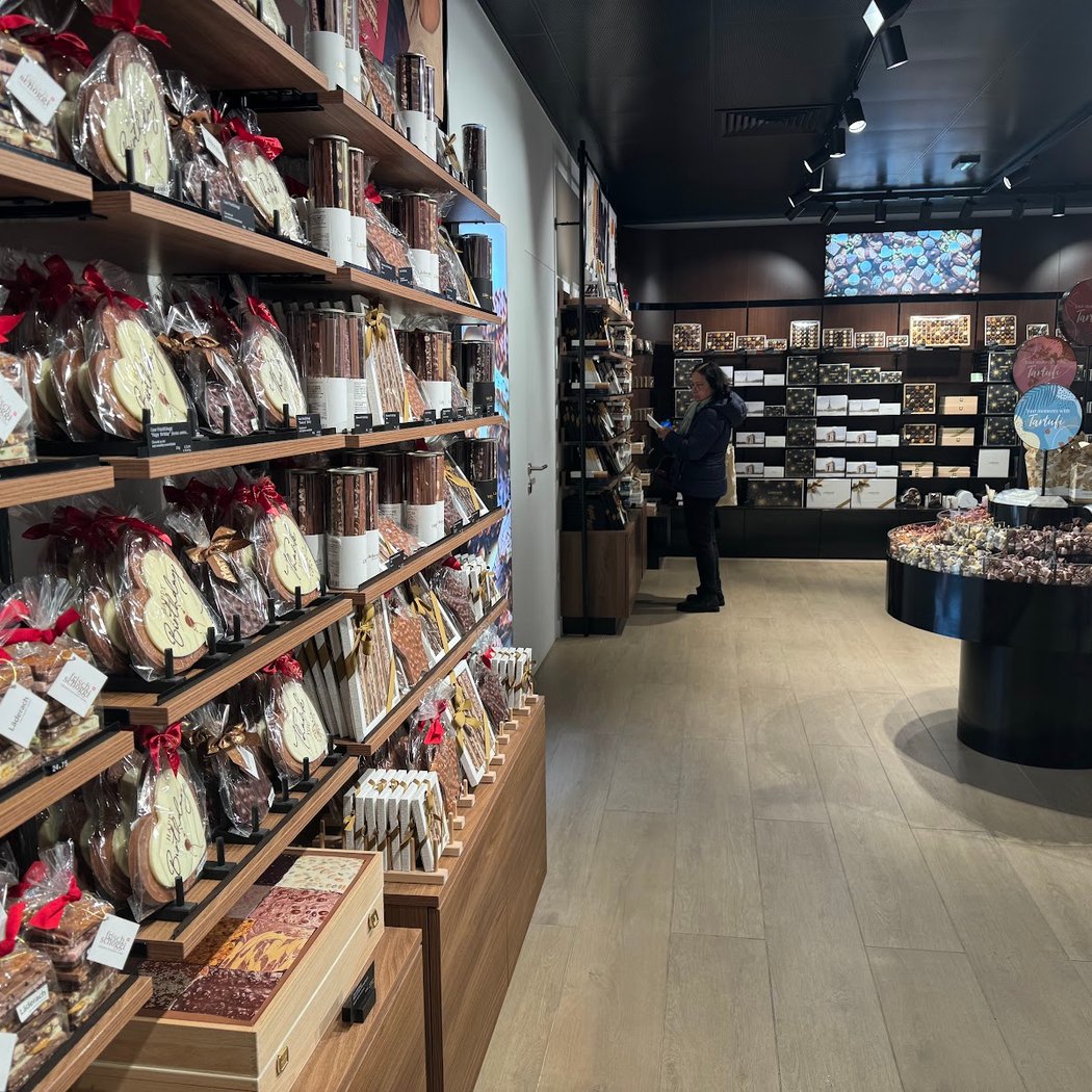 Läderach | France | Paris | Rue de Rivoli 3