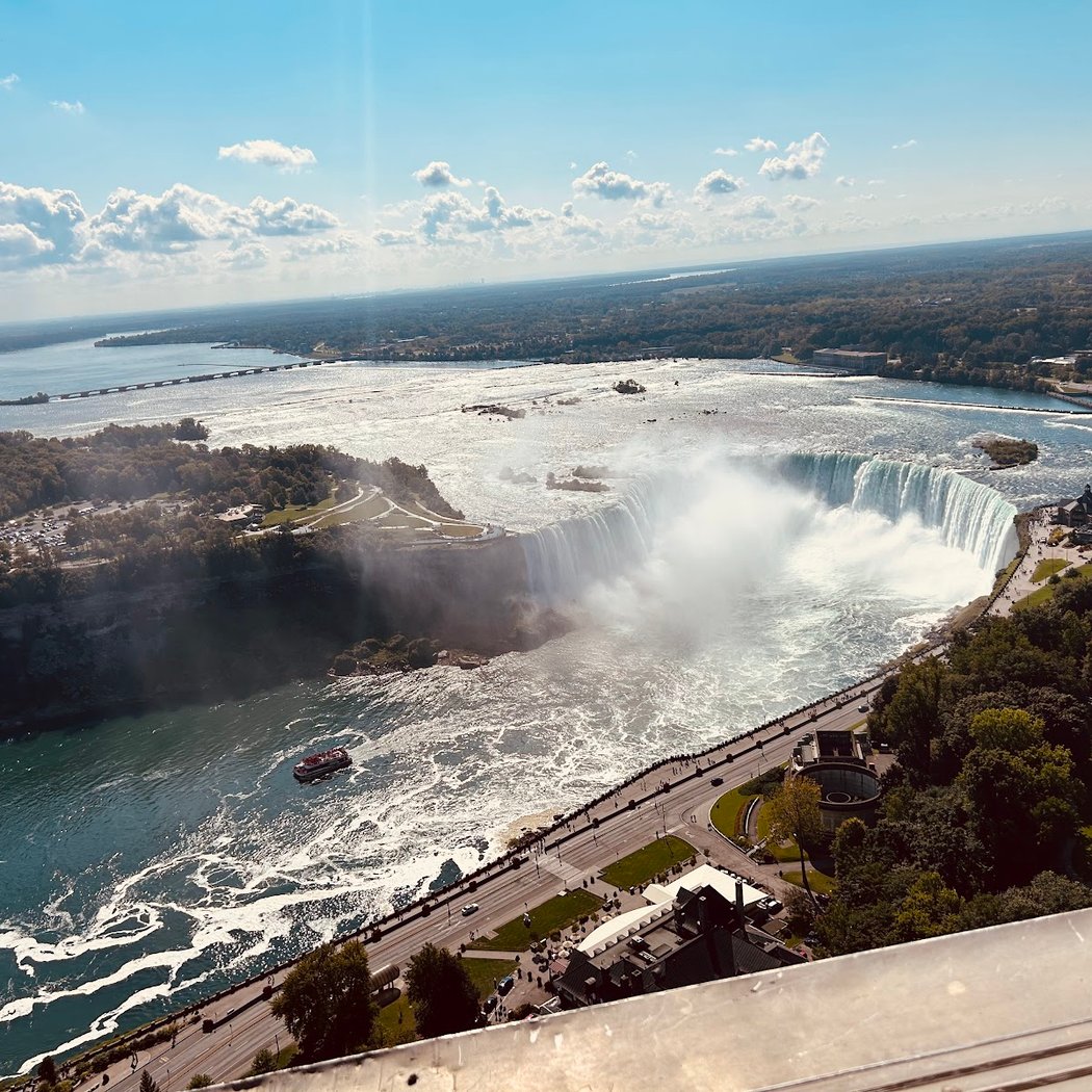 Fallsview Blvd 3