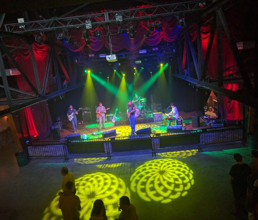 Terminal West 1