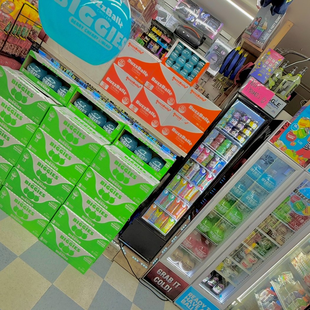 Mas Primos Market 3