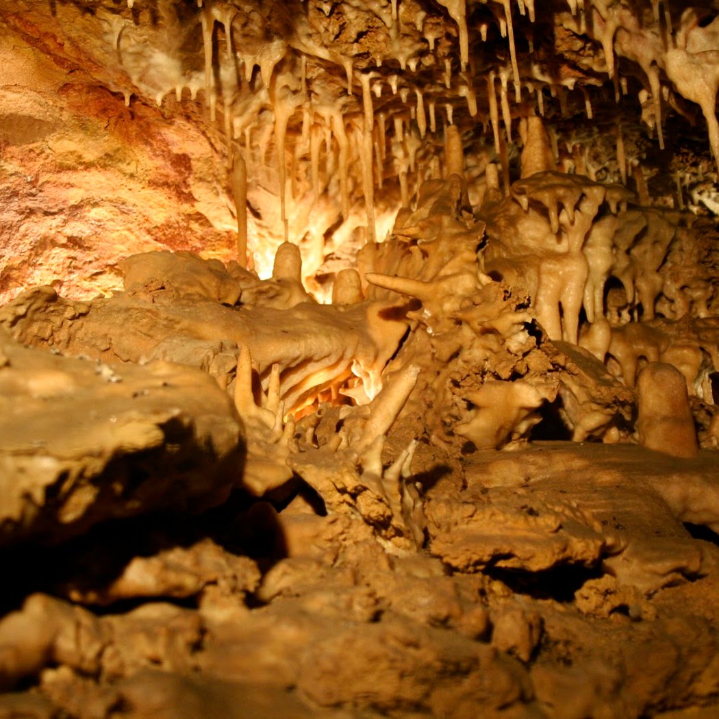 Grottes d'Azé 2