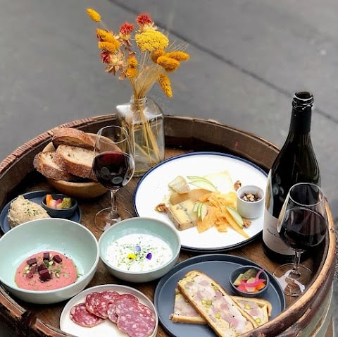 Cocotte et Tire-Bouchon 1