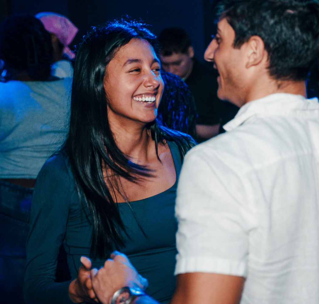 Salsa Groove: Dance Class & Happy Hour 1