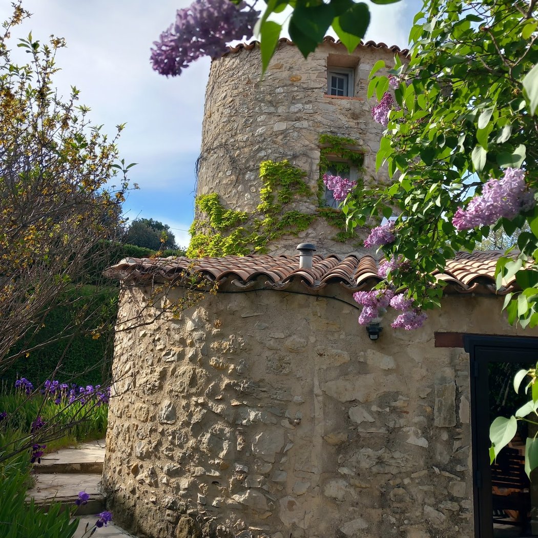 Le Moulin de la Bastide : Gîtes de caractère avec piscine dans le Sud Luberon. 3