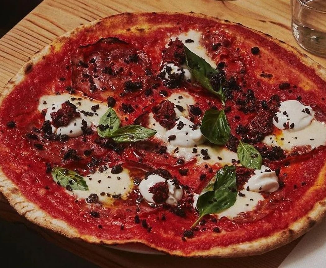 AVE Pizza Bar - Pizza Romaine & Cocktails - Ménilmontant 1