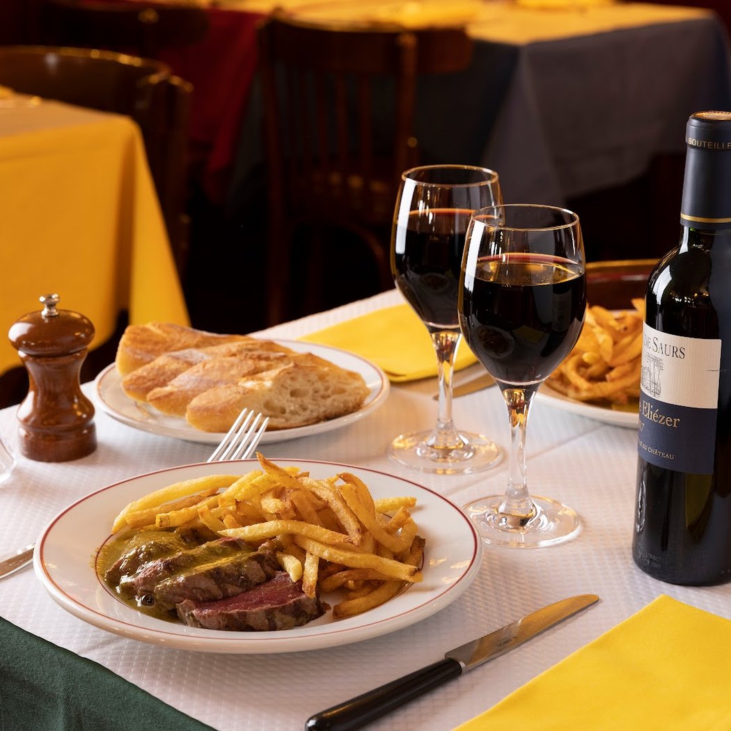 Le Relais de l’Entrecôte 1