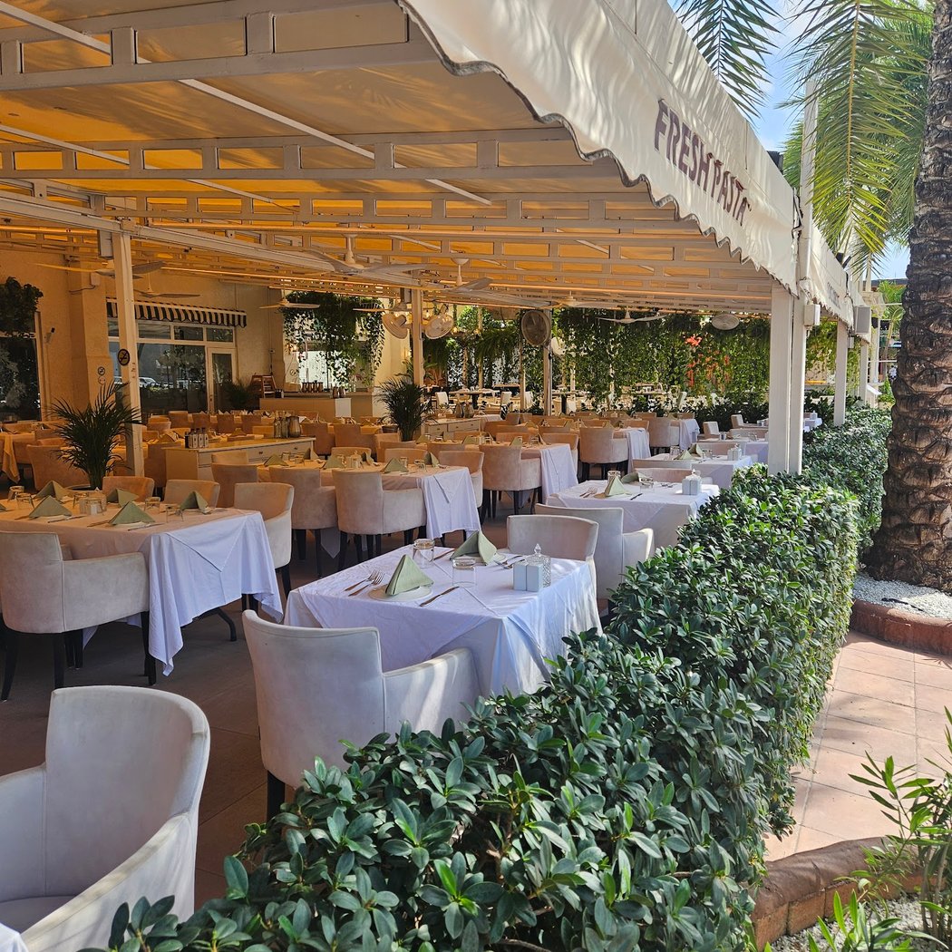 Giannis Restaurant Aruba 3