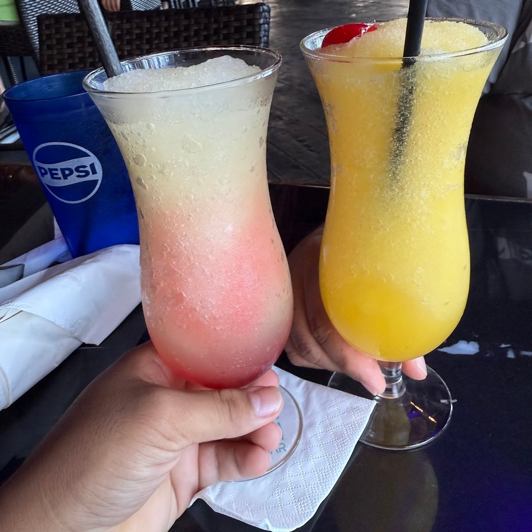 Georgie's Alibi Monkey Bar & Grille 2