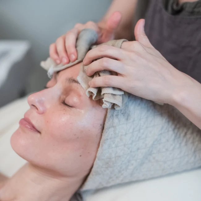 Dynamic Therapy for Stimulating Youthfulness 1