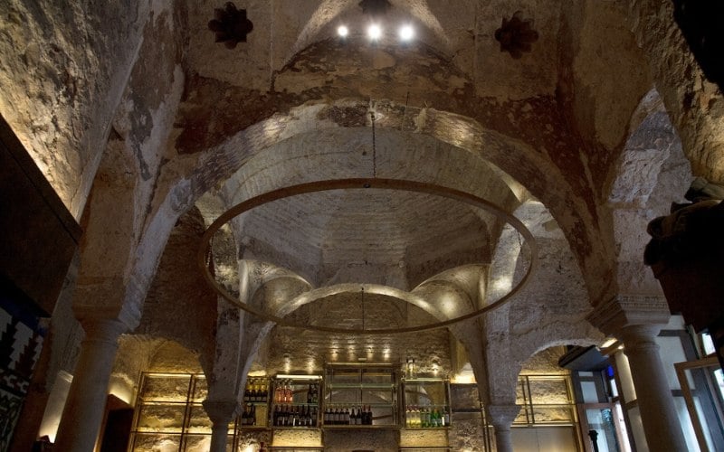 Cervecería Giralda Bar 2