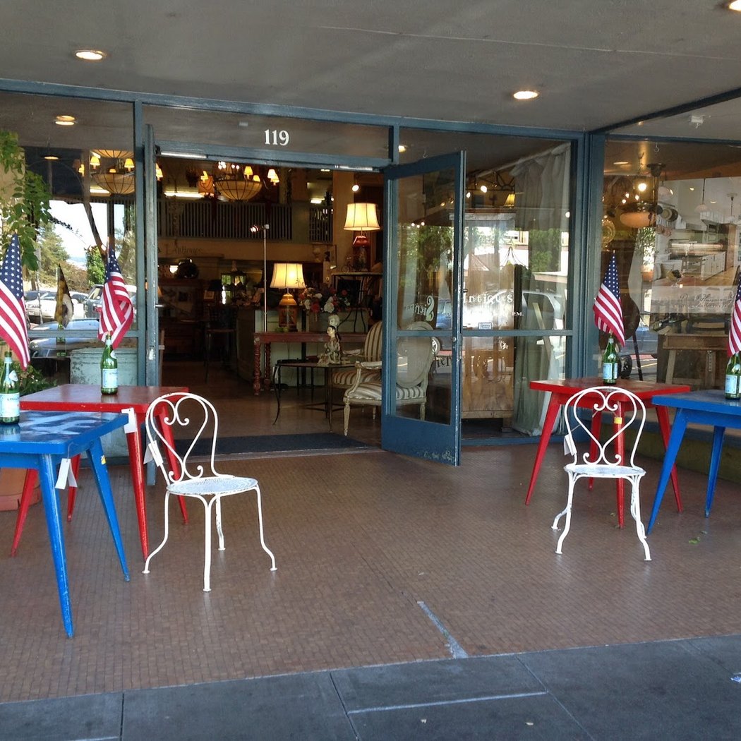 Sienna Antiques 2