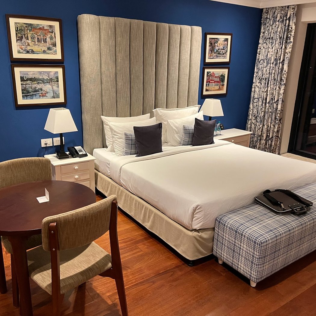 The Waverly Hotel and Residences 2