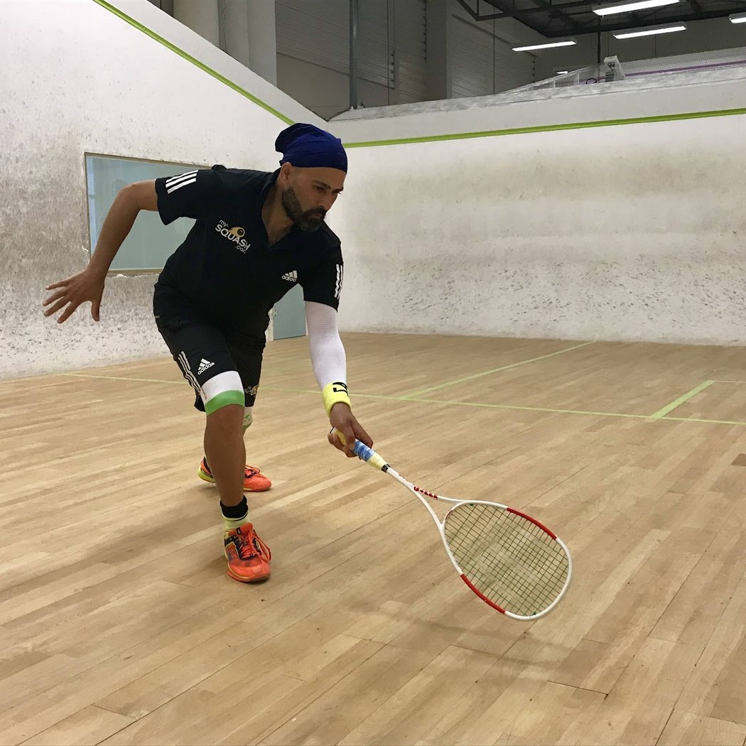 Badminton & Squash 1