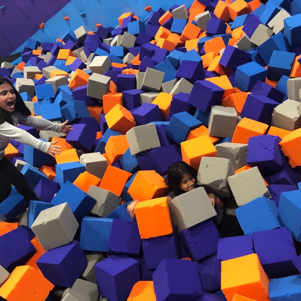 Altitude Trampoline Park - Skokie 1