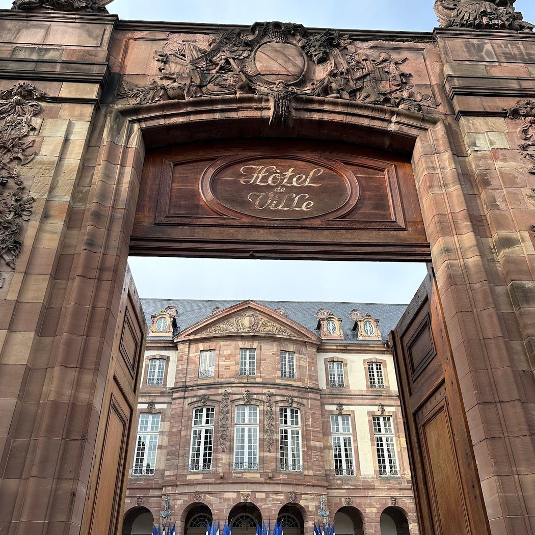 Hôtel de Ville 3
