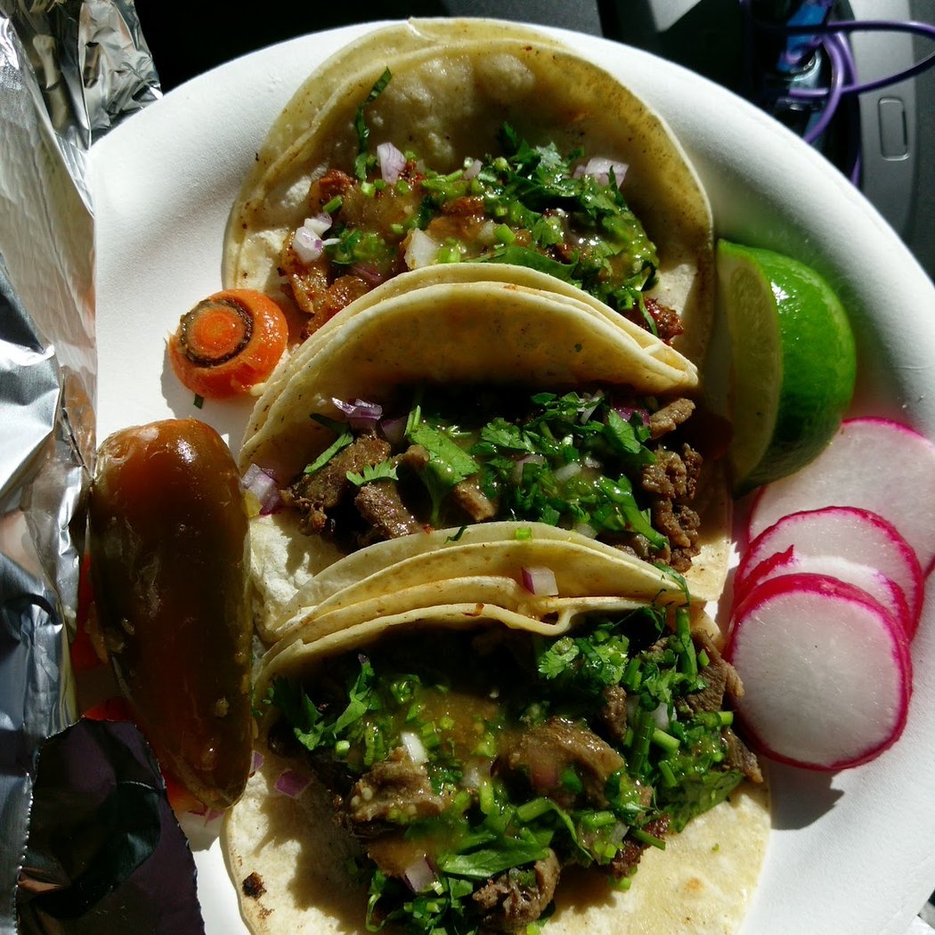 Tacos El Rey Food Truck 1