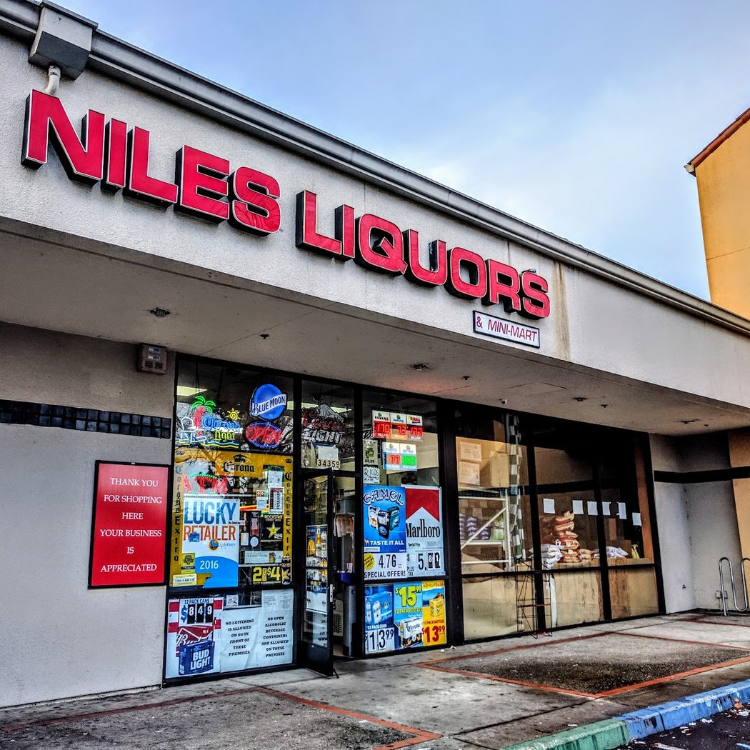 Niles Liquors 2