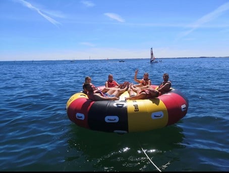Nautic Sport Carnac Boat Rental École De Wing Foil, Catamaran, Dériveur, Bouée Tractée, Ski Nautique, Wakeboard 1