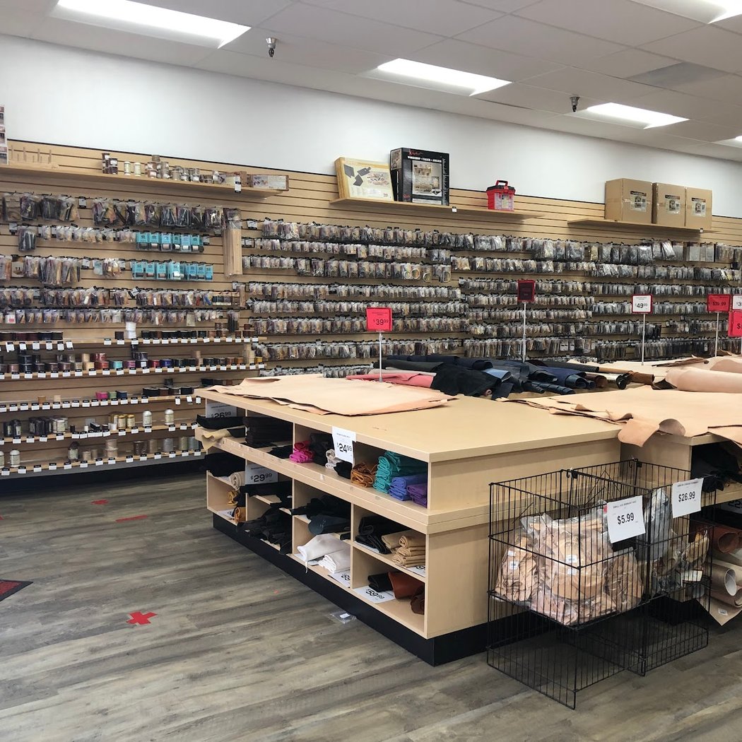 Tandy Leather Fremont - 17 3