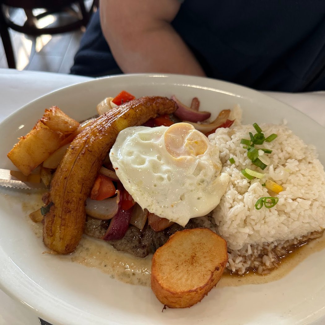 La Ronda Restaurant Peruvian Cuisine 3