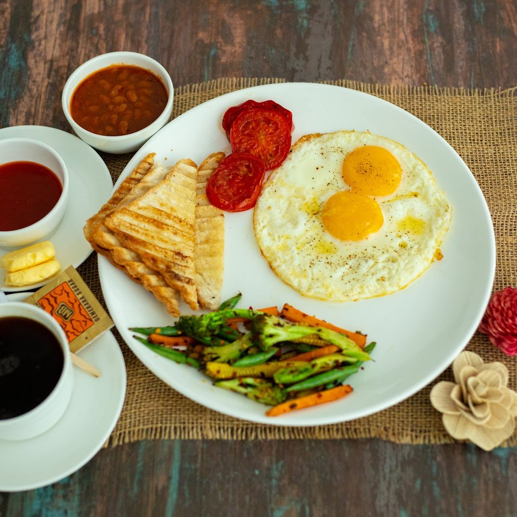 Pepper' n Pods Cafe 3