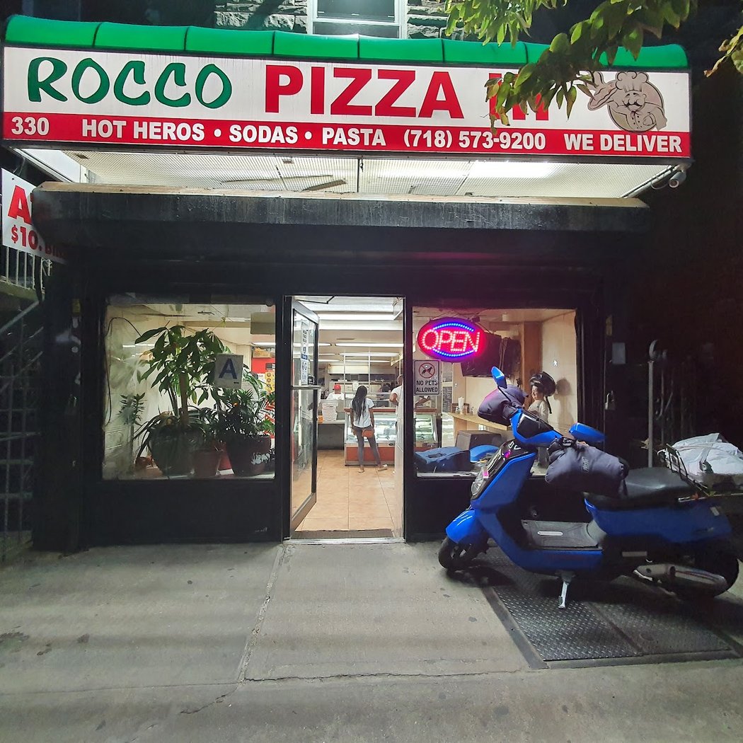 Rocco Pizza III 2
