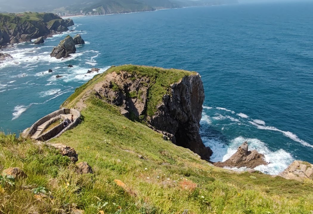 Gaztelugatxe 3