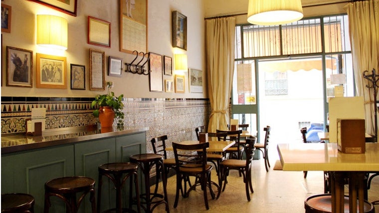 Bar Patronas 2