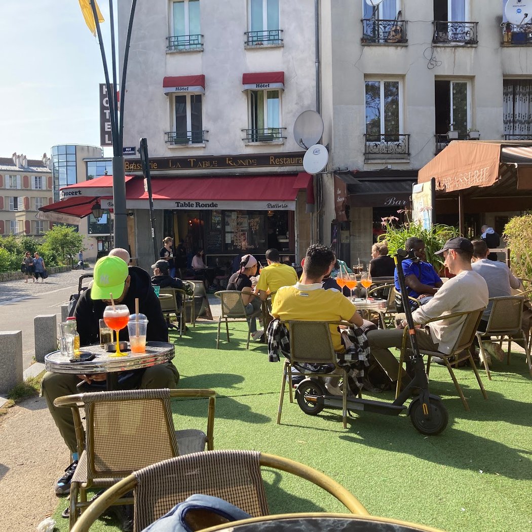 LA TABLE RONDE - Restaurant et Hotel 2