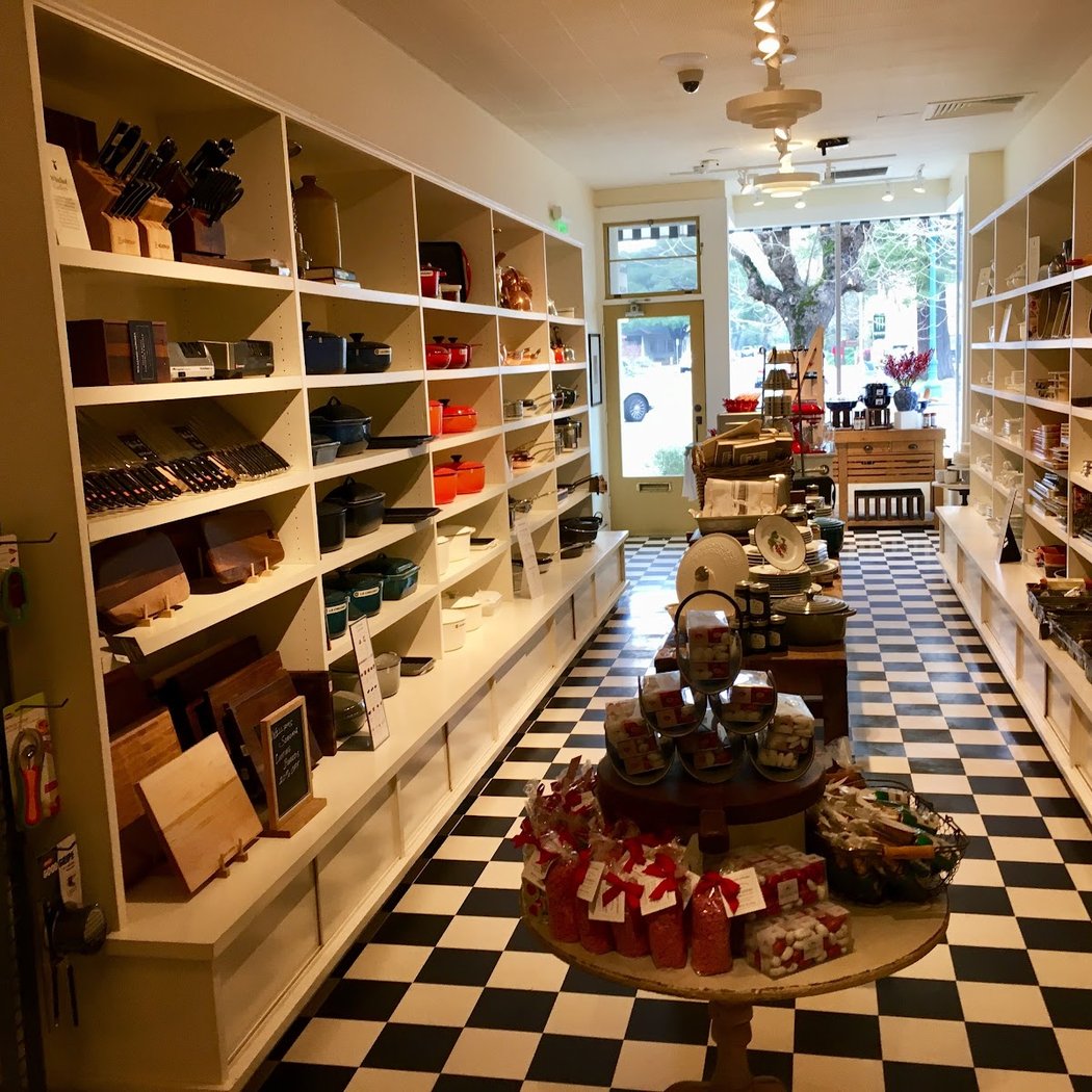 Williams-Sonoma 3