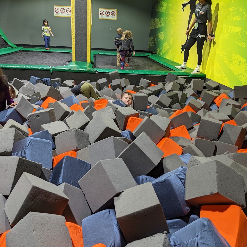 Sky Zone Trampoline Park 3