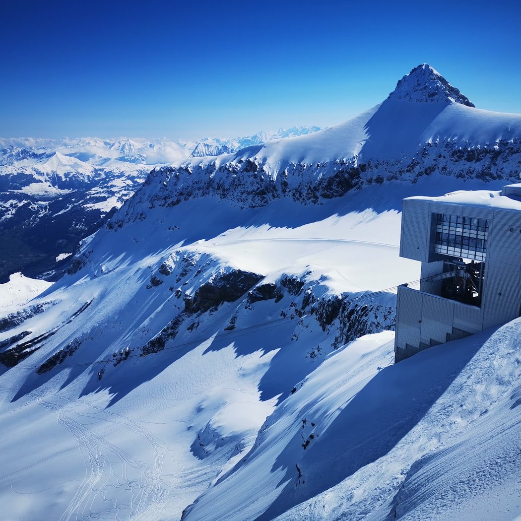 Glacier 3000 3