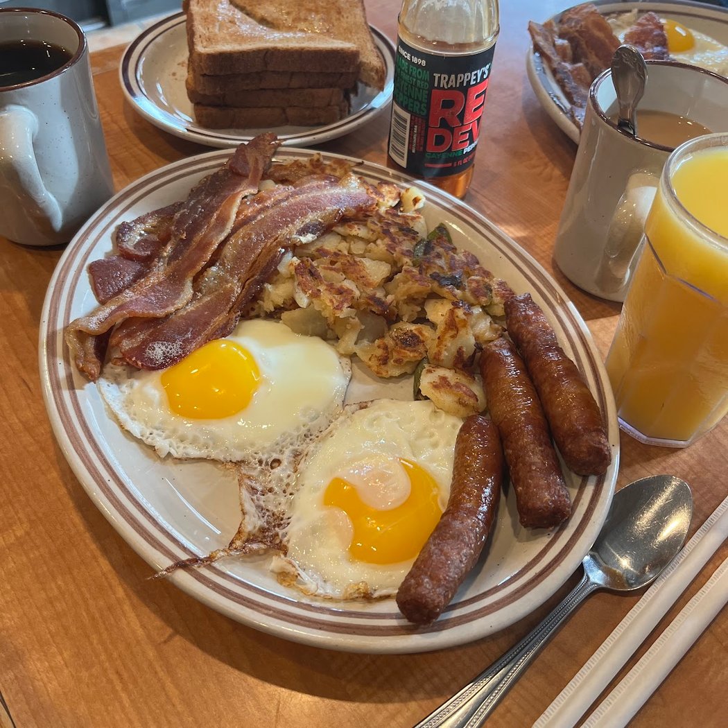 Fifth Avenue Diner 1