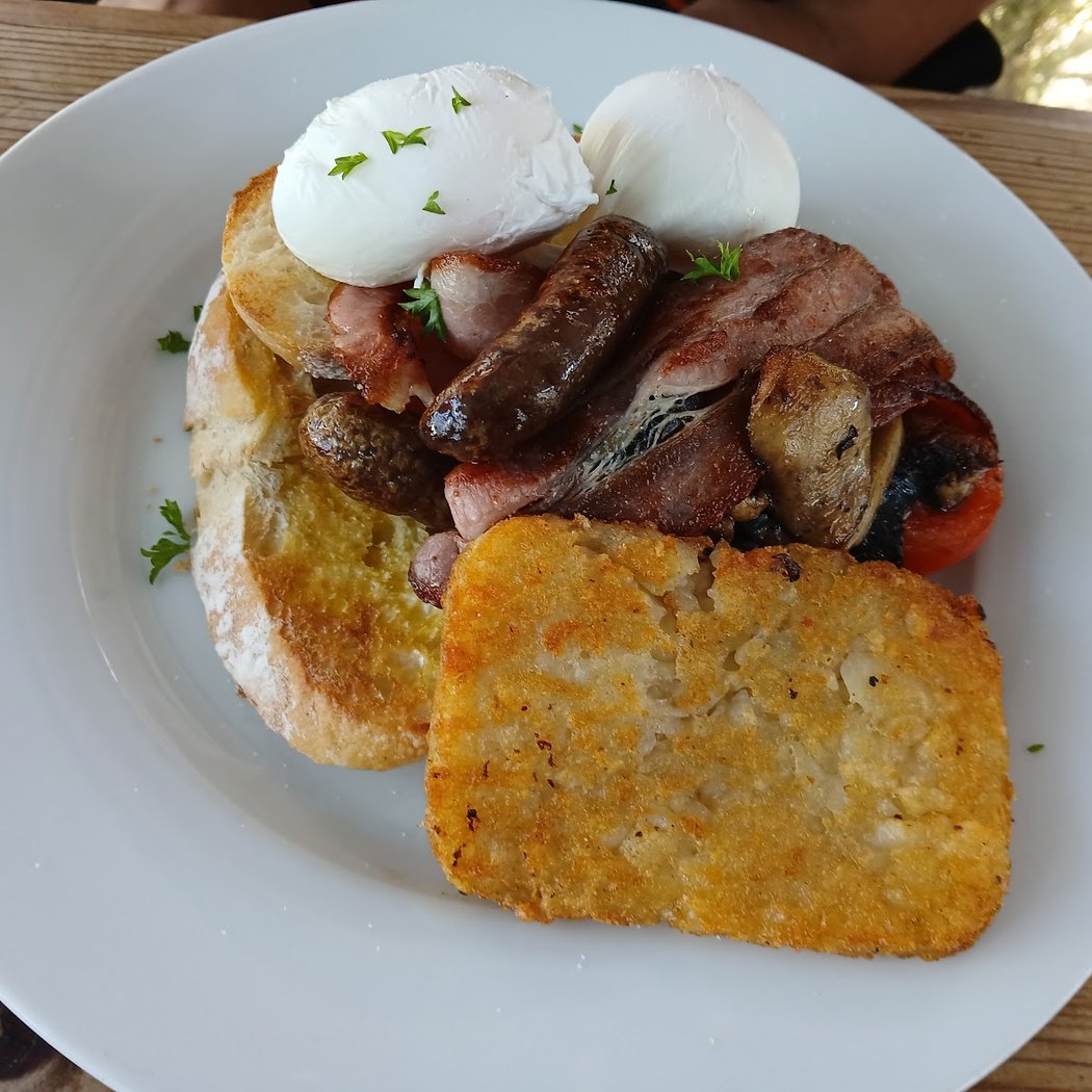 Cahoots Cafe 1