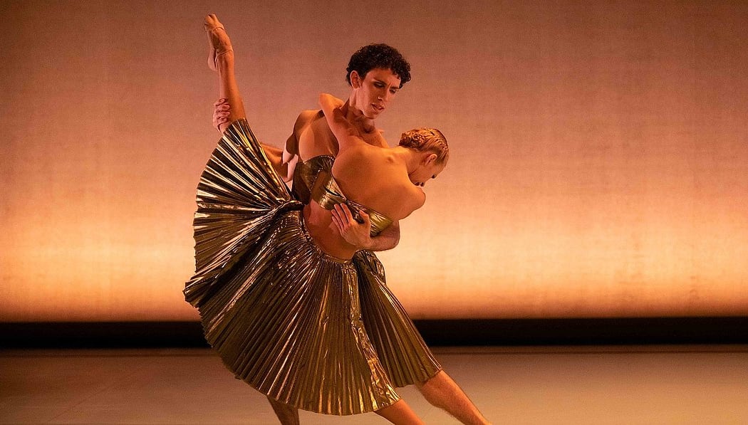 Hommage à Ravel Walking Mad, Johan Inger & Daphnis et Chloé, Thierry Malandain 1