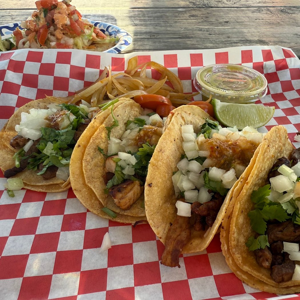 Mamacitas! Taco Truck mv 3