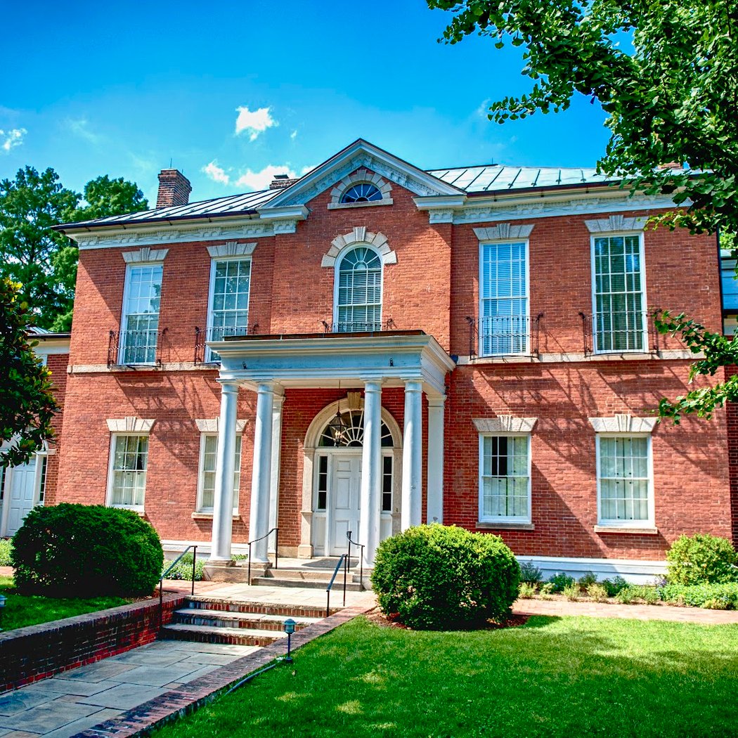 Sparkling for the Semiquincentennial: A Celebration of Dumbarton House 2