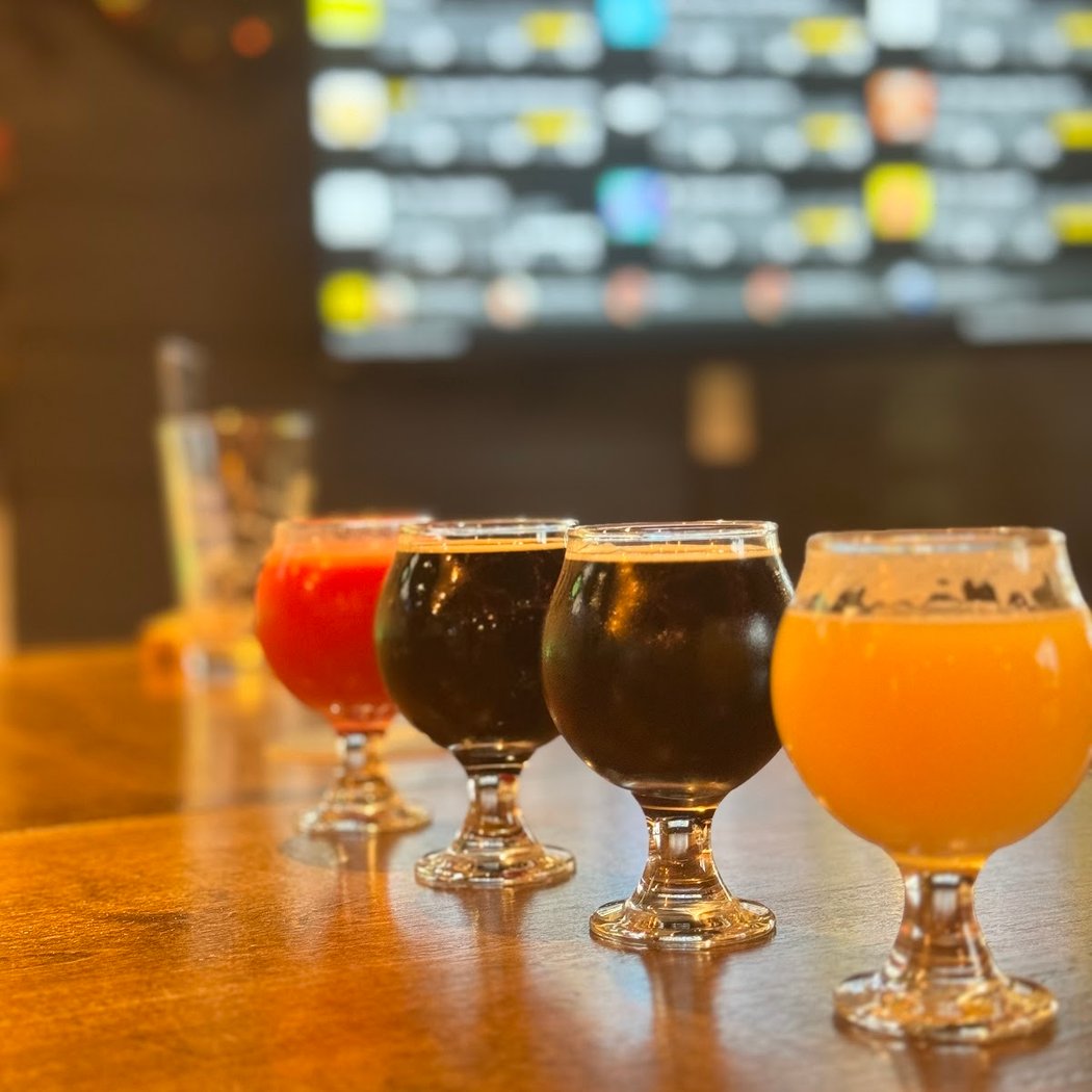 Buzzin On Hops Bottle Shop & Taproom 1