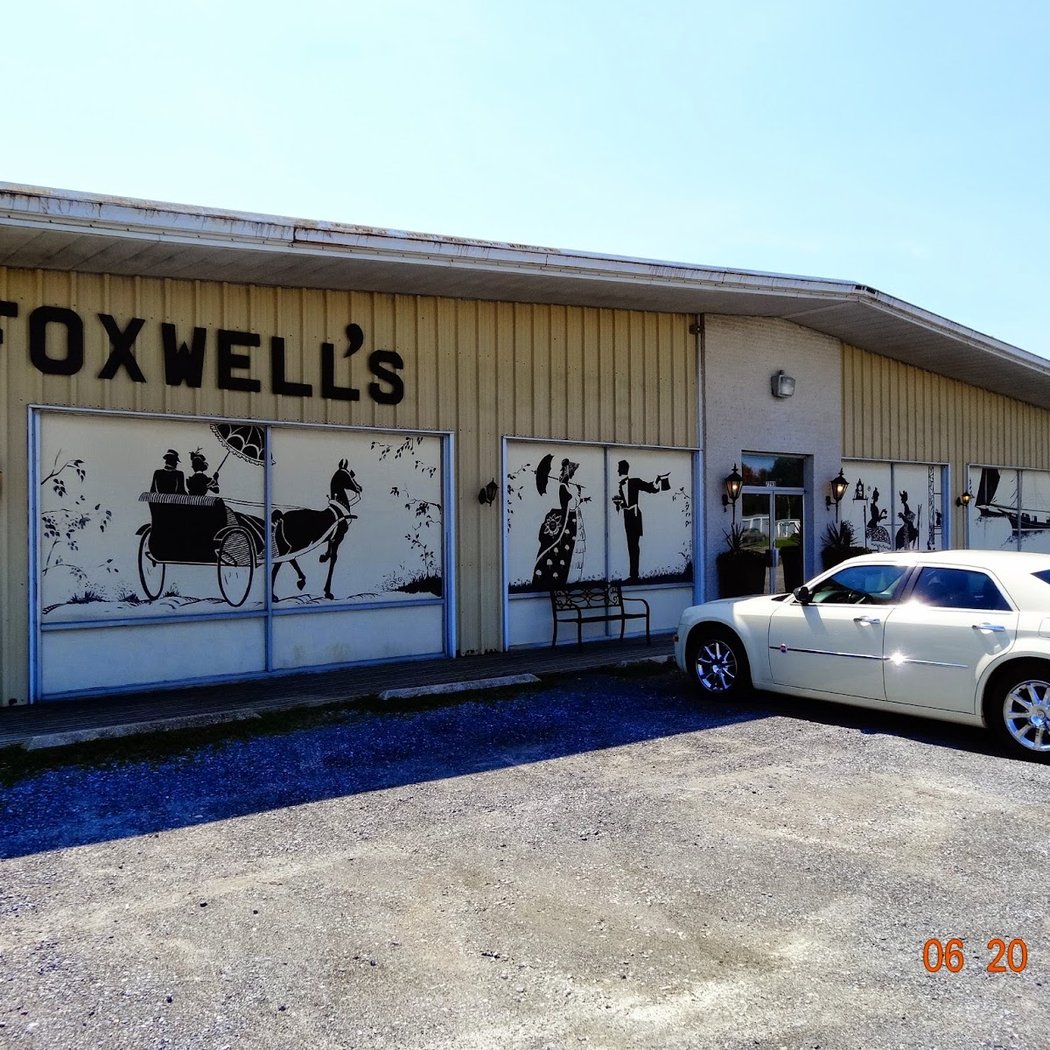 Foxwell's Antiques & Collectibles 2