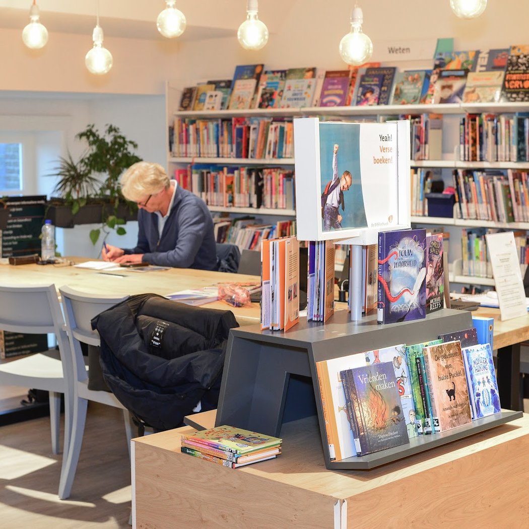 Library Heemstede 1