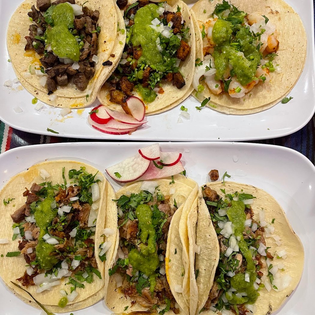 El Huarache Mexican Grill 1