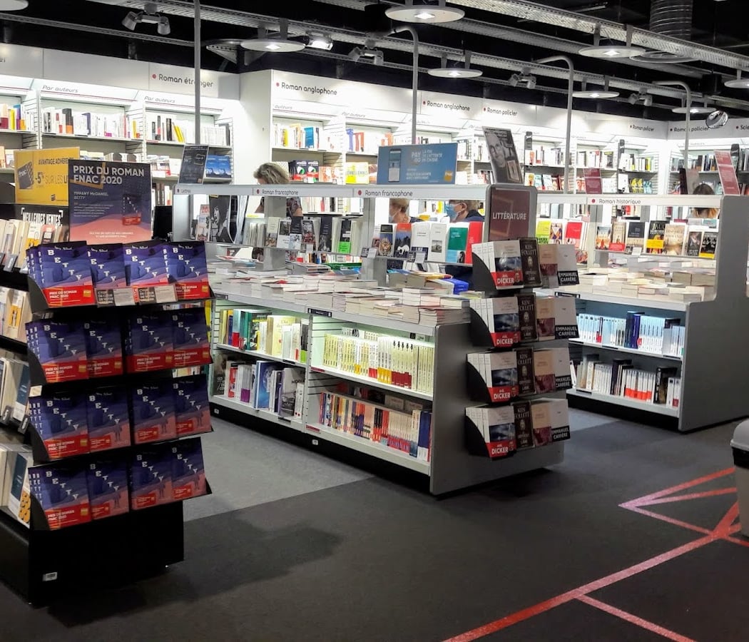 FNAC Paris - Bercy Village 1