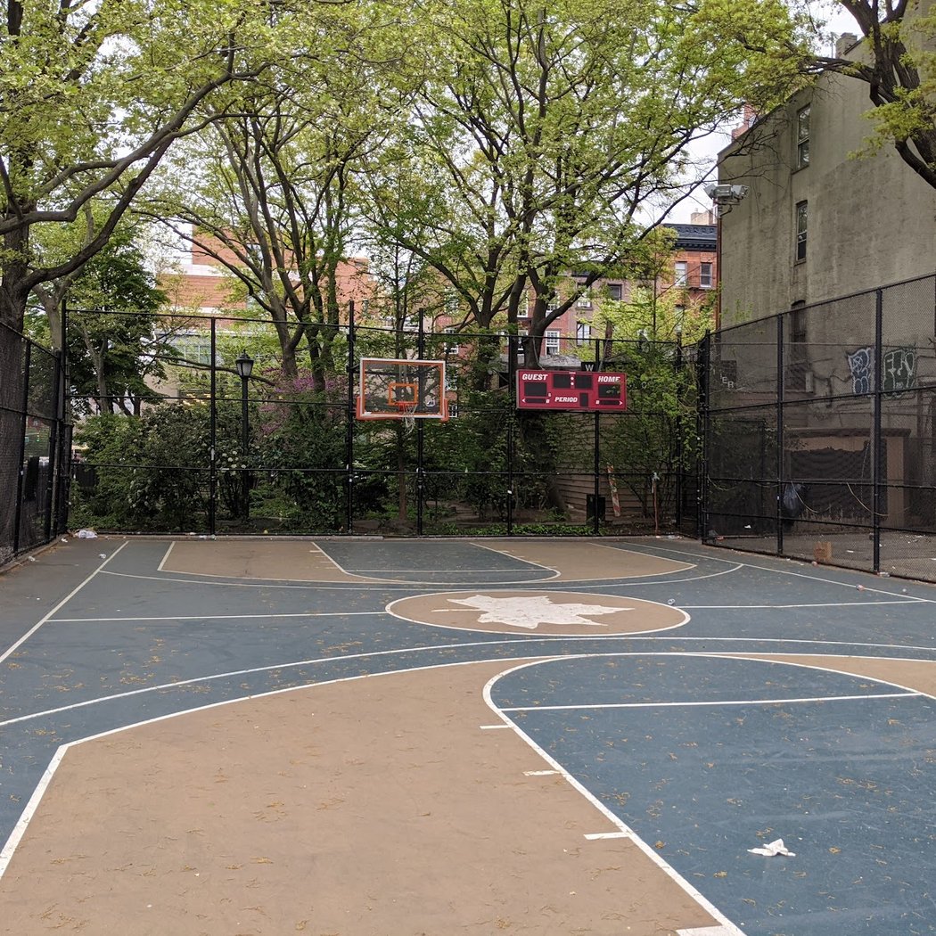 West 4th Street Courts 3