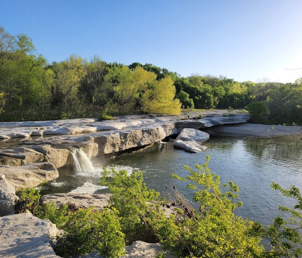 Clean up Trash at McKinney Falls 1