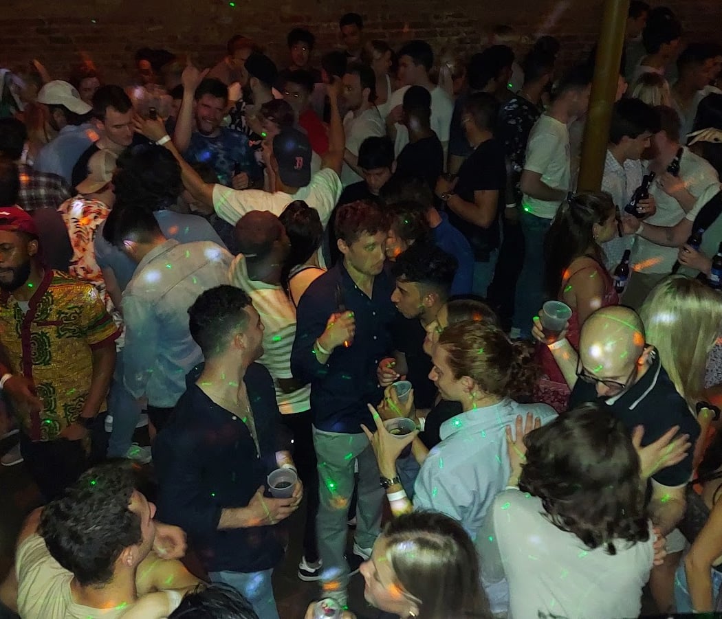 Nexus Lounge 1