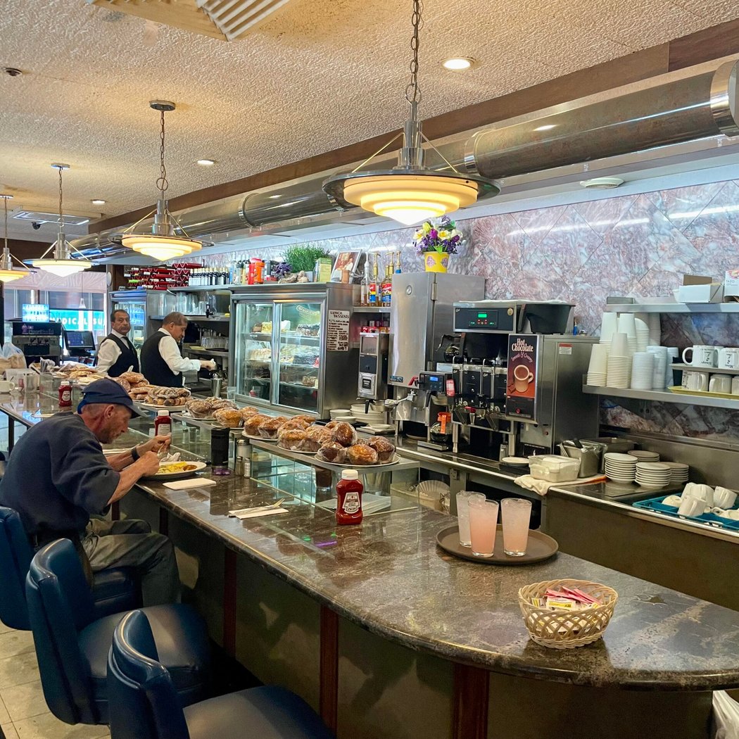 Mirage Diner 2