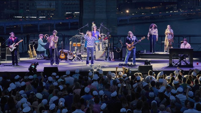 Yacht Rock Revue 2