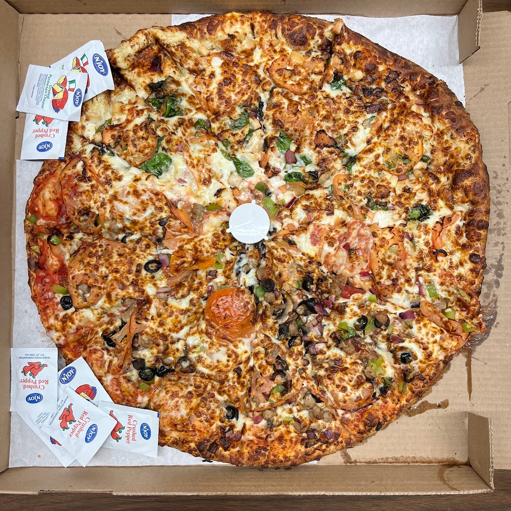 Pizza Zone N Grill 2