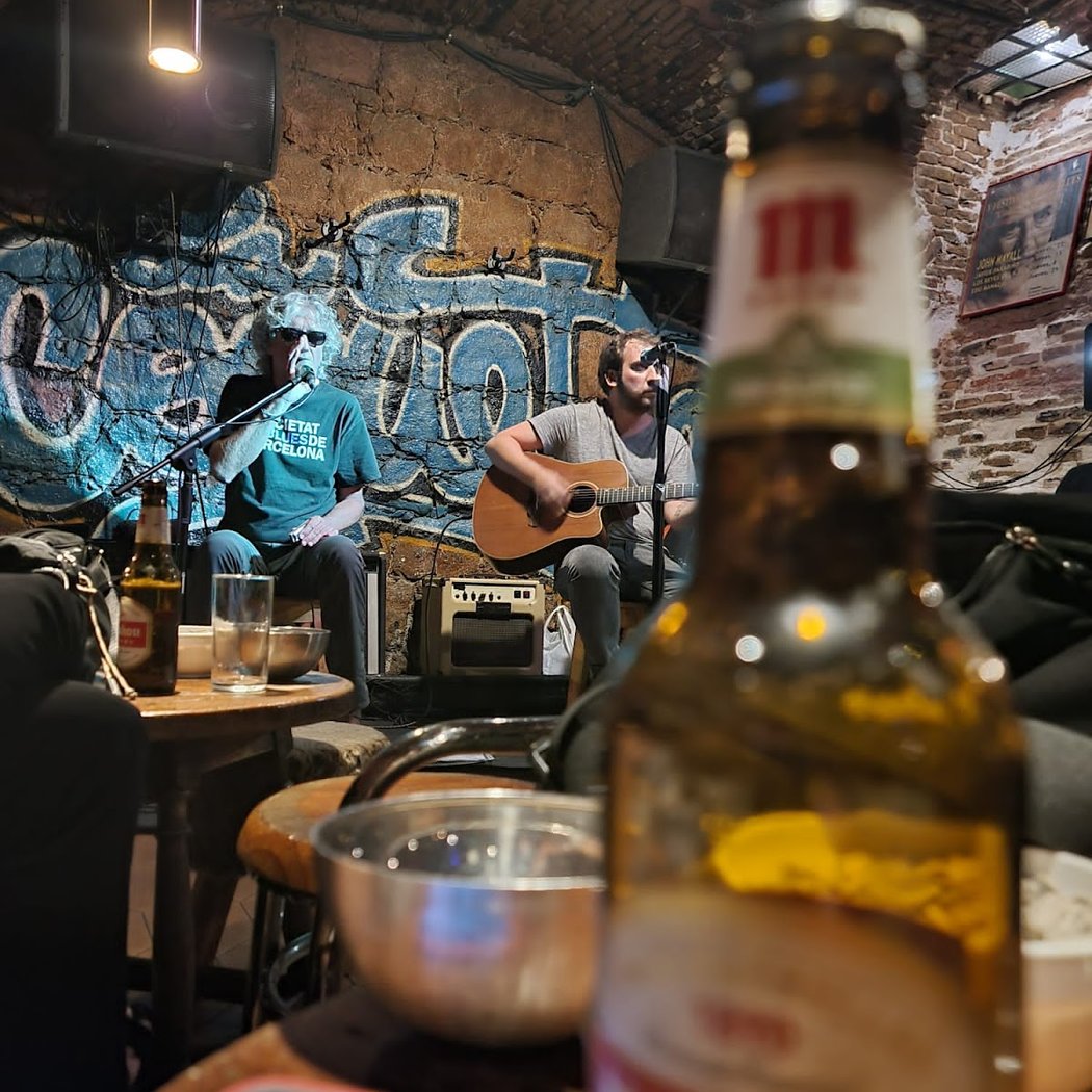 Joe & The Jackpots with Erik Niemie 3