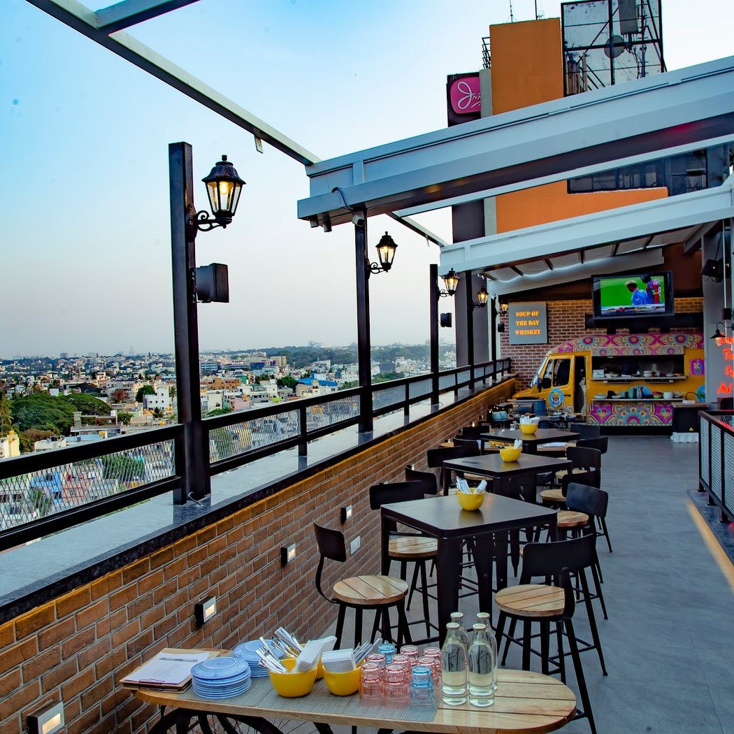 KA.01 Rooftop Bar and Eats 2